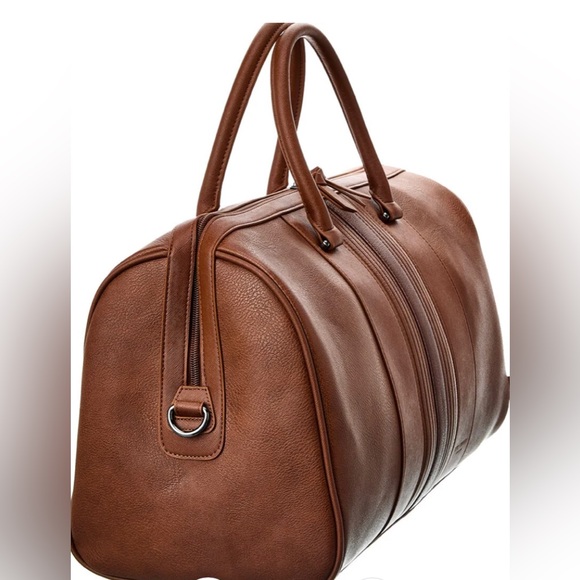 TED BAKER
Evyday Striped Holdall Duffel Bag - Picture 4 of 16